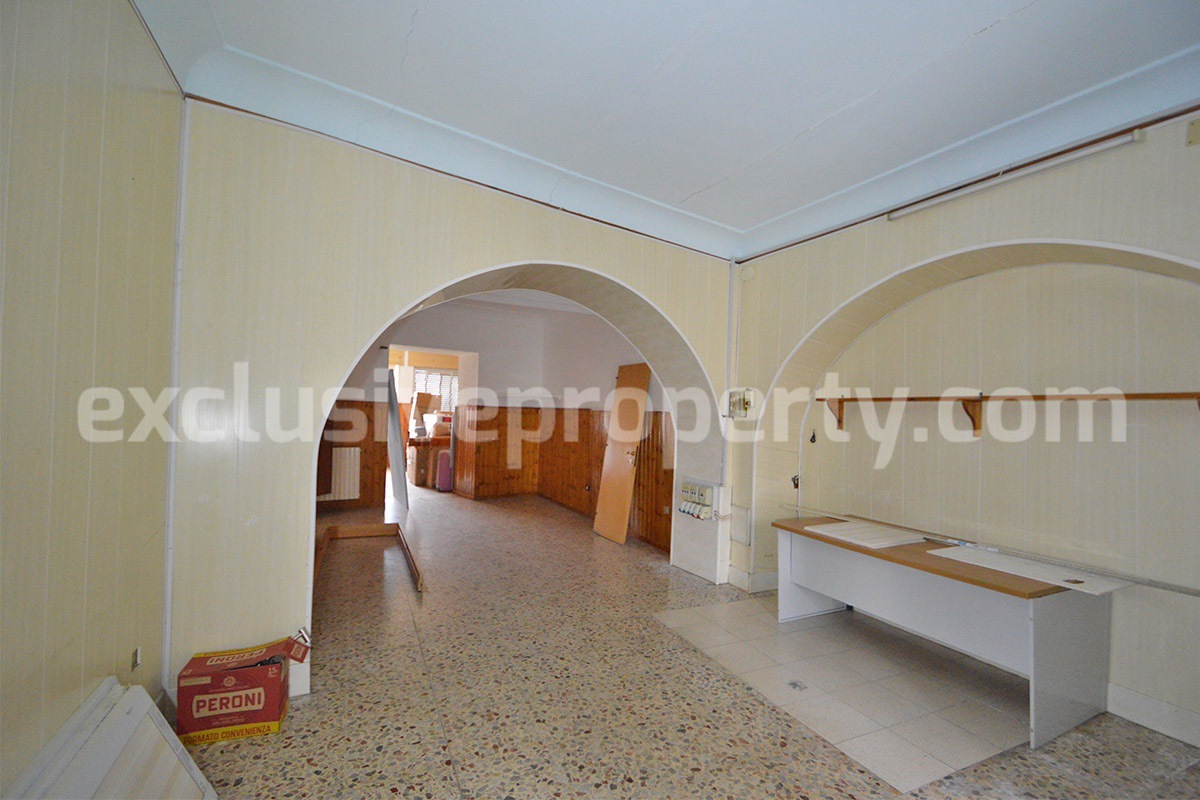 Property with Two Apartments - Terraces - Garden and Commercial Unit for Sale in Mafalda in Molise