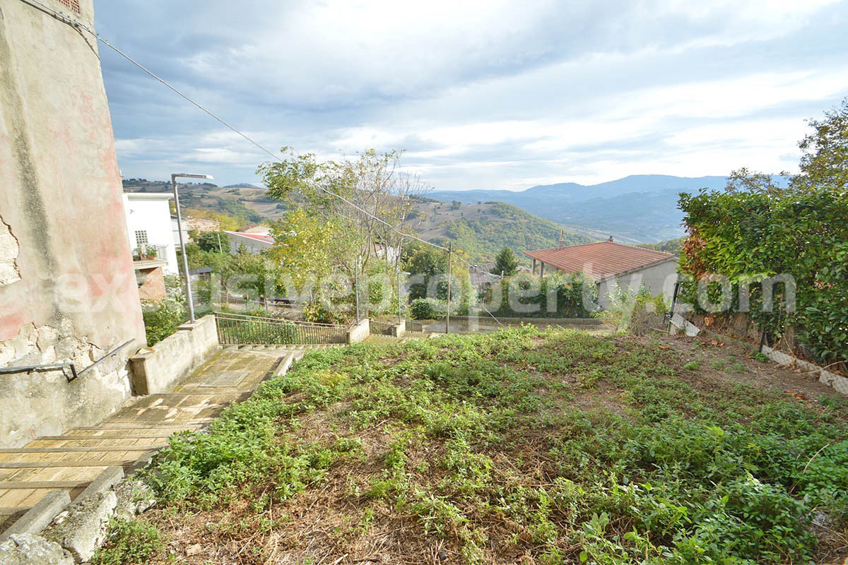 Property with Two Apartments - Terraces - Garden and Commercial Unit for Sale in Mafalda in Molise