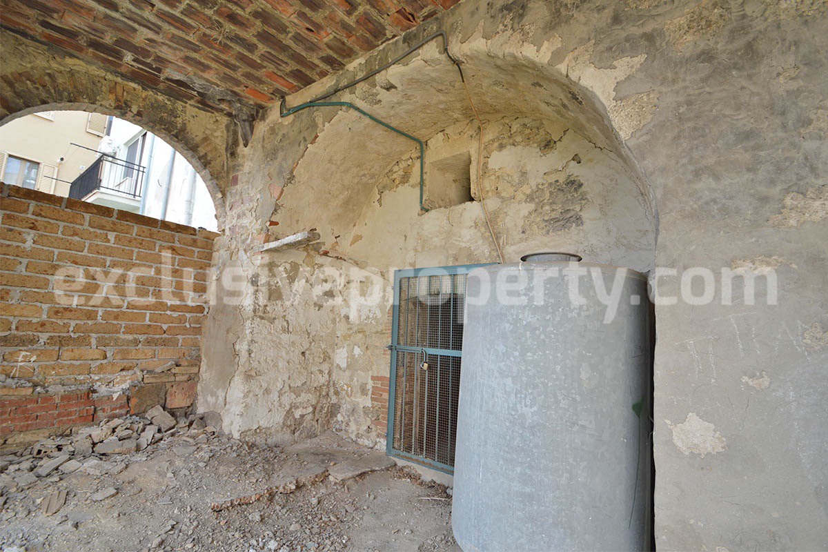 Property with Two Apartments - Terraces - Garden and Commercial Unit for Sale in Mafalda in Molise