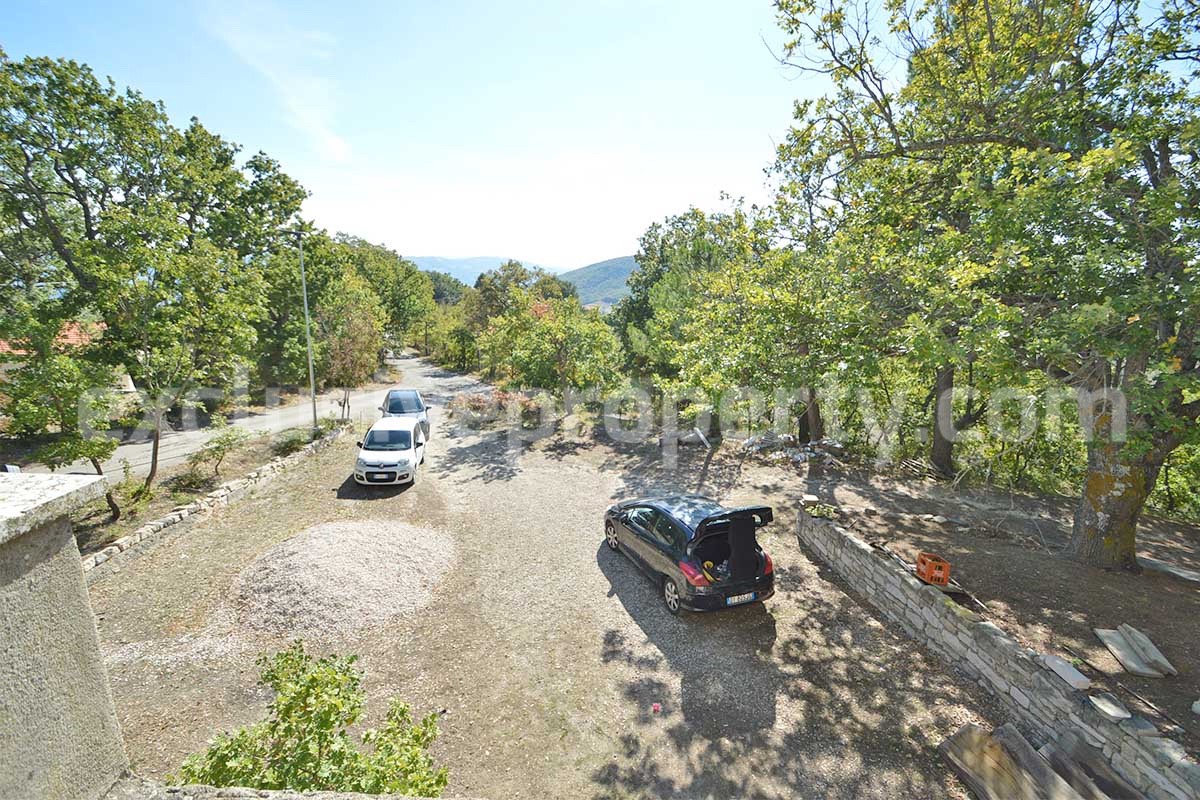 Country House with Land for Sale in Guardialfiera - Molise - Lake and Mountain Views