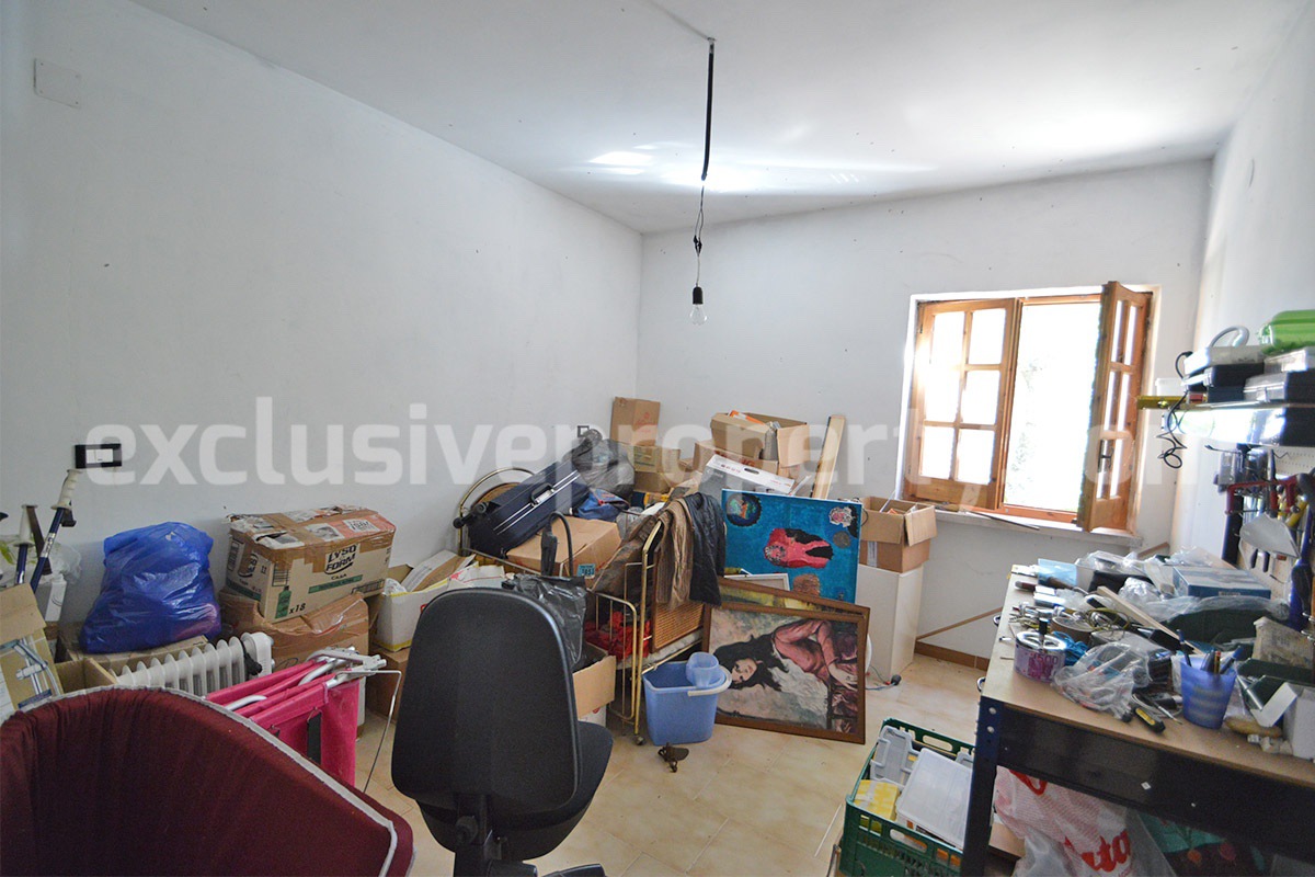 Country House with Land for Sale in Guardialfiera - Molise - Lake and Mountain Views