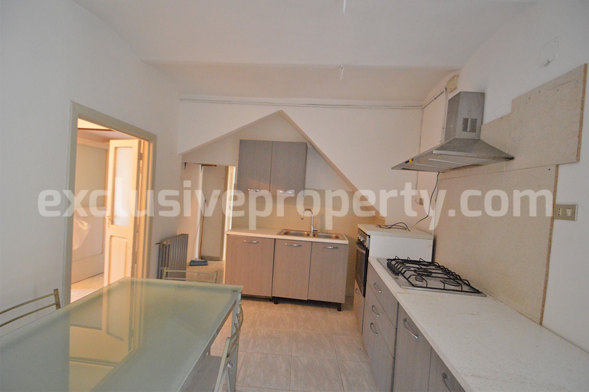 Spacious Stone Town House with Garage and Vaulted Ceilings for Sale in Guardialfiera - Molise