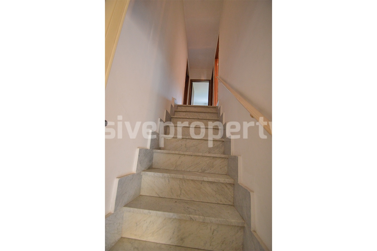 Spacious Stone Town House with Garage and Vaulted Ceilings for Sale in Guardialfiera - Molise