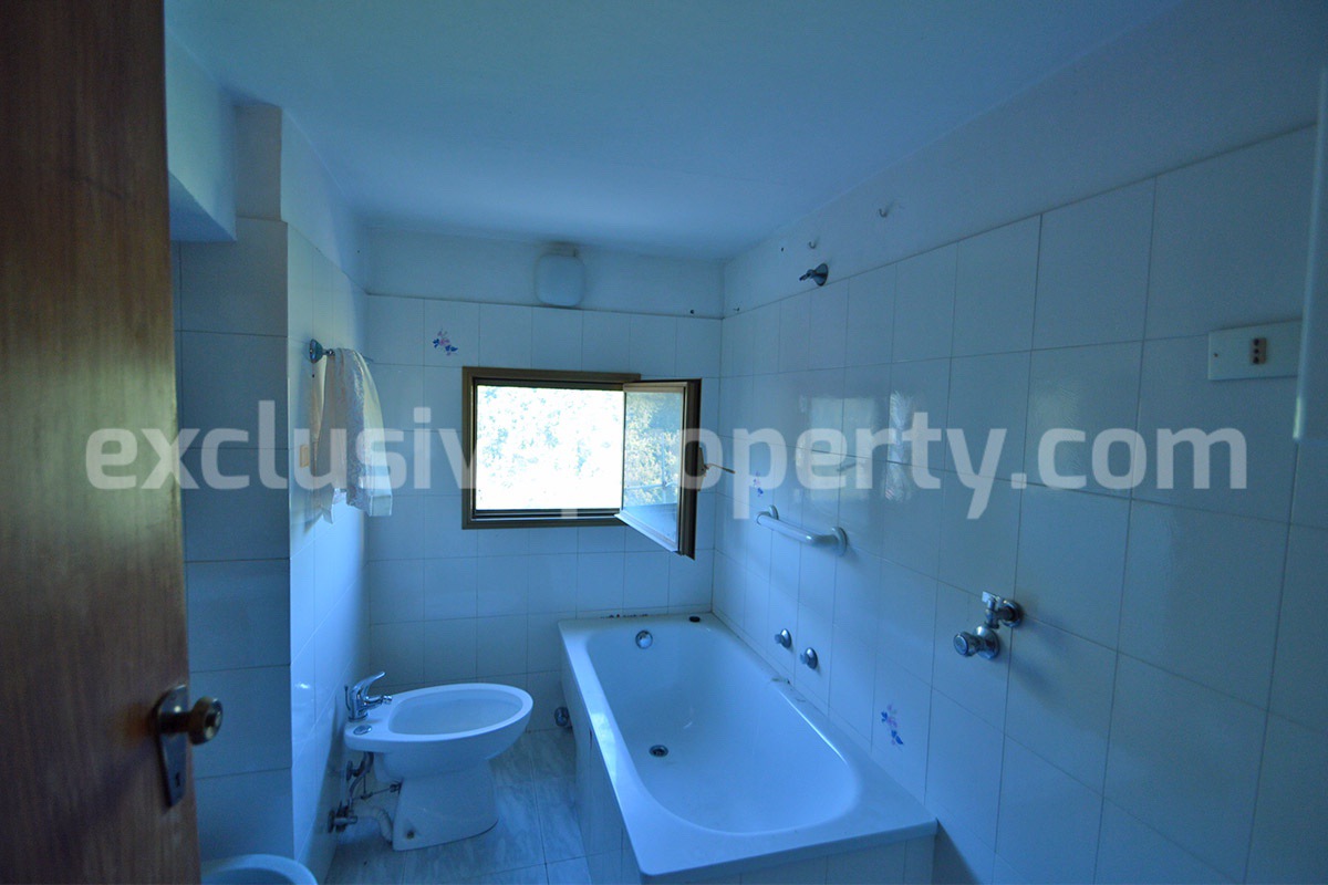 Spacious Stone Town House with Garage and Vaulted Ceilings for Sale in Guardialfiera - Molise