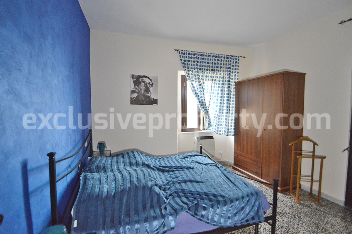 Charming 4-Bedroom 4-Bathroom Townhouse with Garden for Sale in Palmoli - Abruzzo