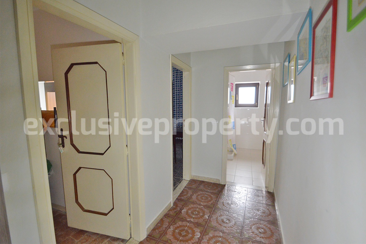Charming 4-Bedroom 4-Bathroom Townhouse with Garden for Sale in Palmoli - Abruzzo