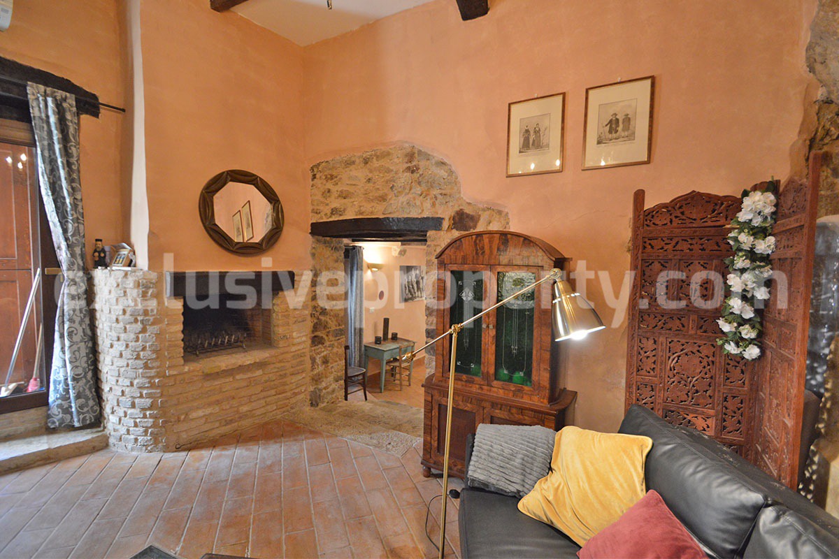 Charming Stone House with Cave for Sale in Civitacampomarano - Authentic Italian Retreat