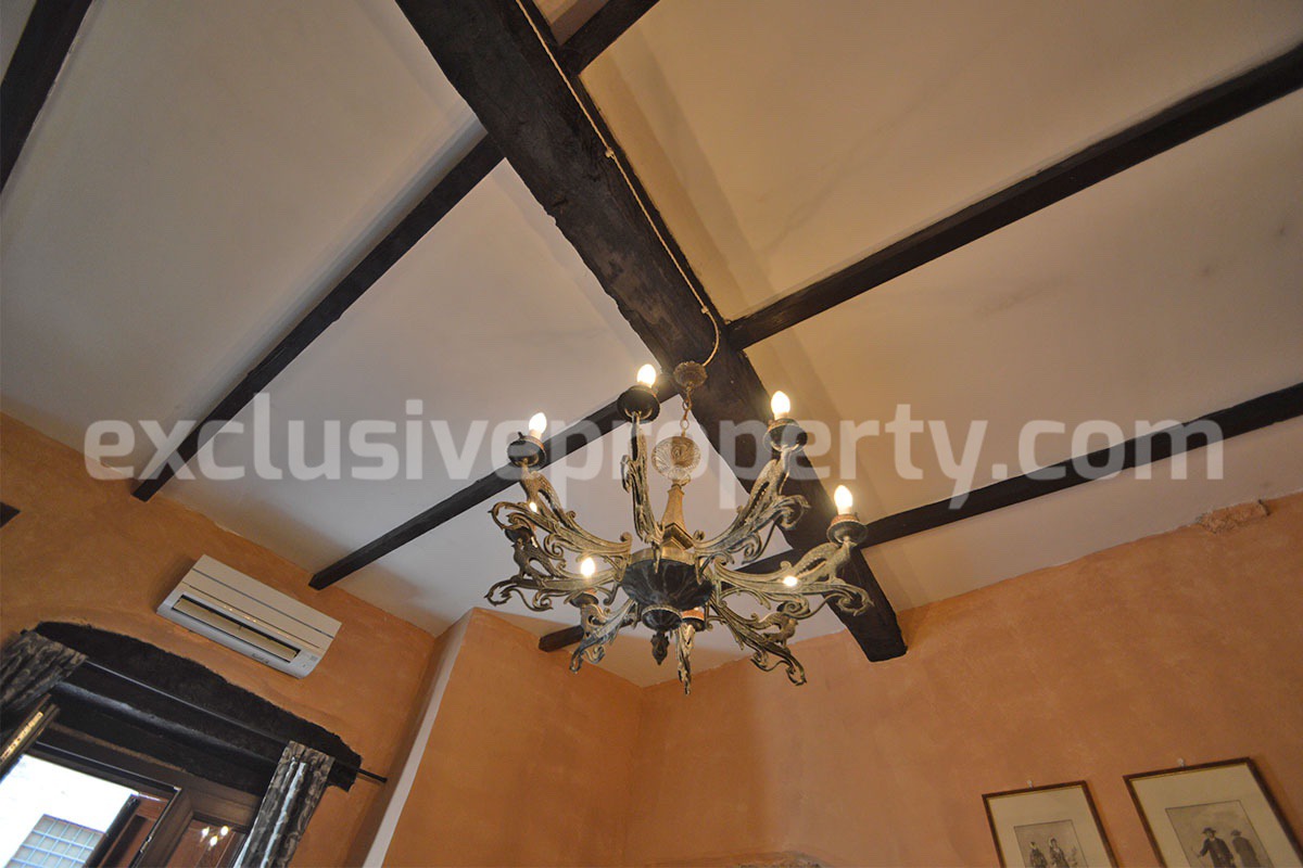 Charming Stone House with Cave for Sale in Civitacampomarano - Authentic Italian Retreat