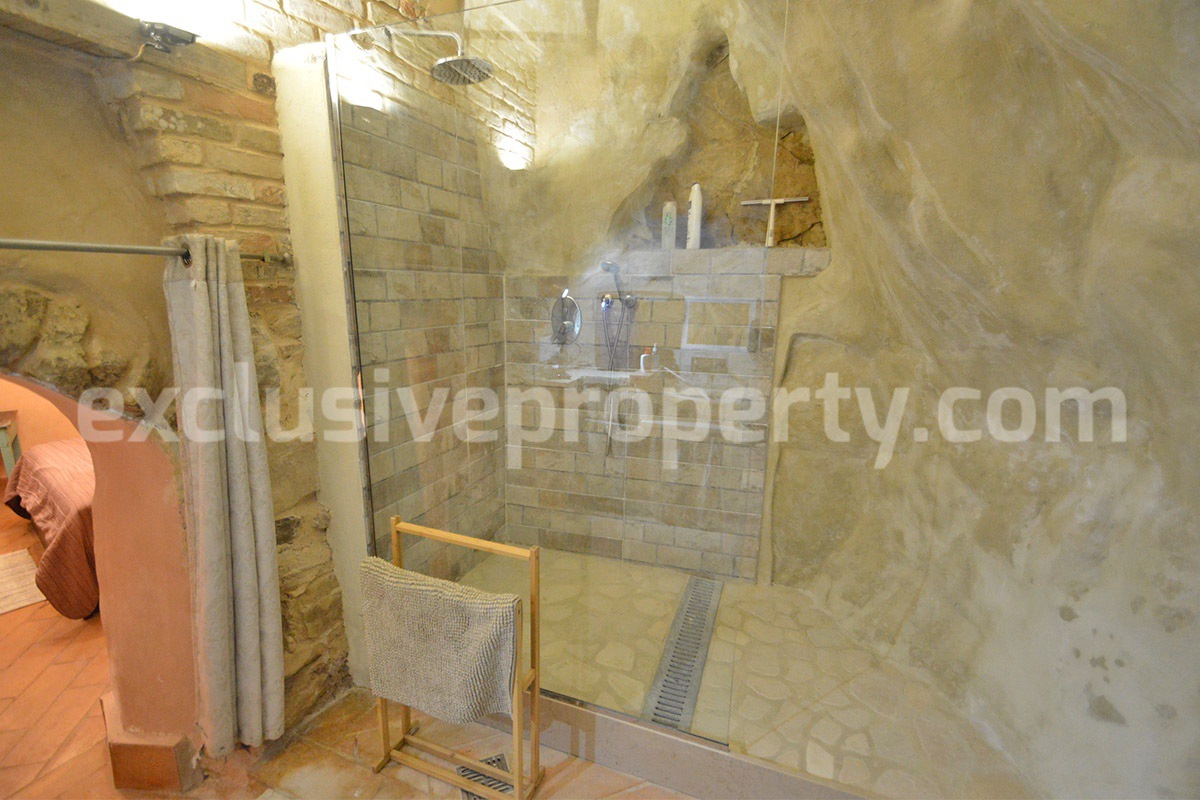 Charming Stone House with Cave for Sale in Civitacampomarano - Authentic Italian Retreat