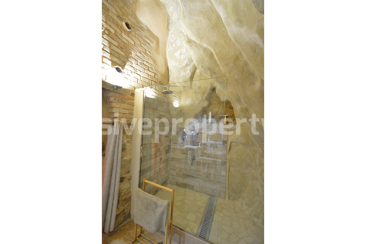 Charming Stone House with Cave for Sale in Civitacampomarano - Authentic Italian Retreat