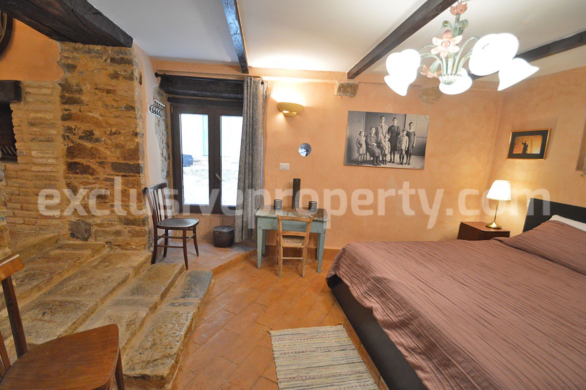 Charming Stone House with Cave for Sale in Civitacampomarano - Authentic Italian Retreat