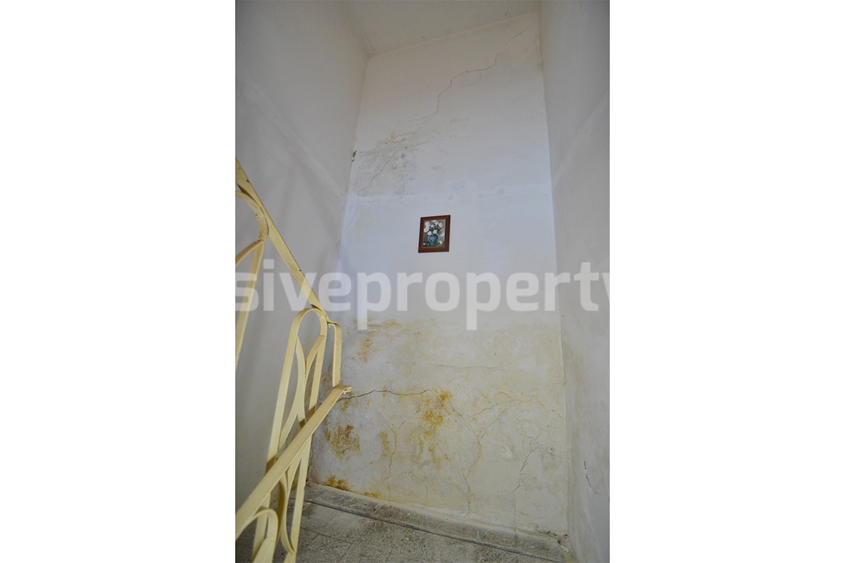 Charming Country House for Renovation with Land for Sale in Abruzzo - Italy - Peaceful Scerni Location