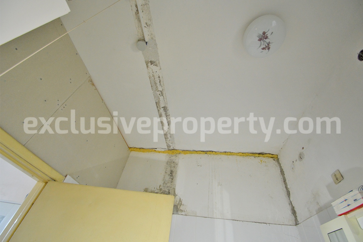 Charming Country House for Renovation with Land for Sale in Abruzzo - Italy - Peaceful Scerni Location