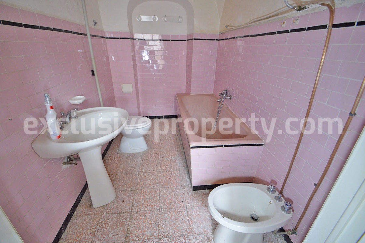 Historic Noble Palace to Restore with Private Terrace and Stone Wine Cellar - Carpinone - Molise - Italy