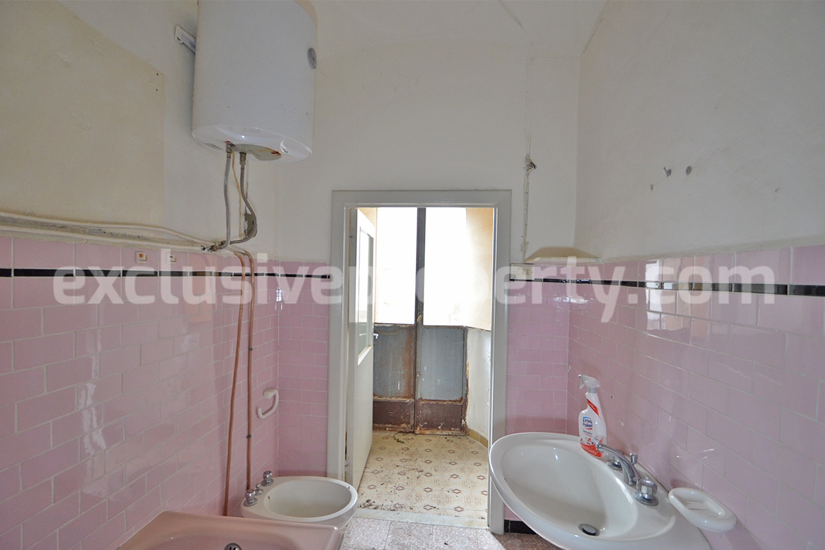 Historic Noble Palace to Restore with Private Terrace and Stone Wine Cellar - Carpinone - Molise - Italy