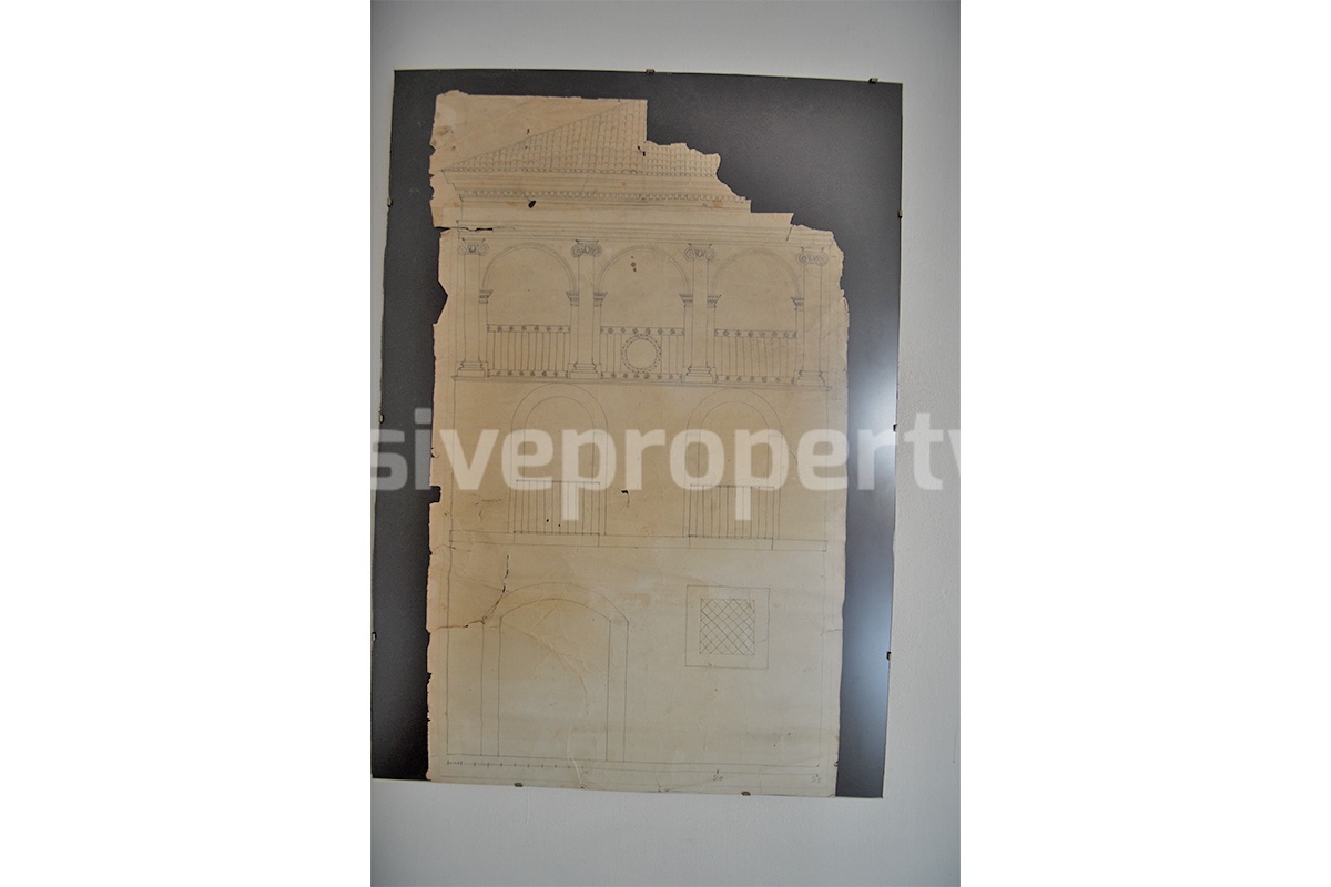 Historic Noble Palace to Restore with Private Terrace and Stone Wine Cellar - Carpinone - Molise - Italy