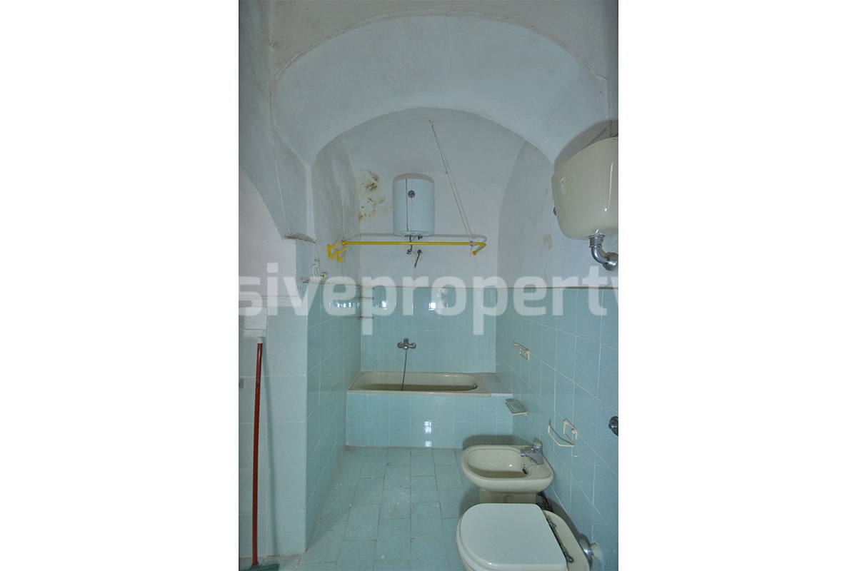 Historic Noble Palace to Restore with Private Terrace and Stone Wine Cellar - Carpinone - Molise - Italy