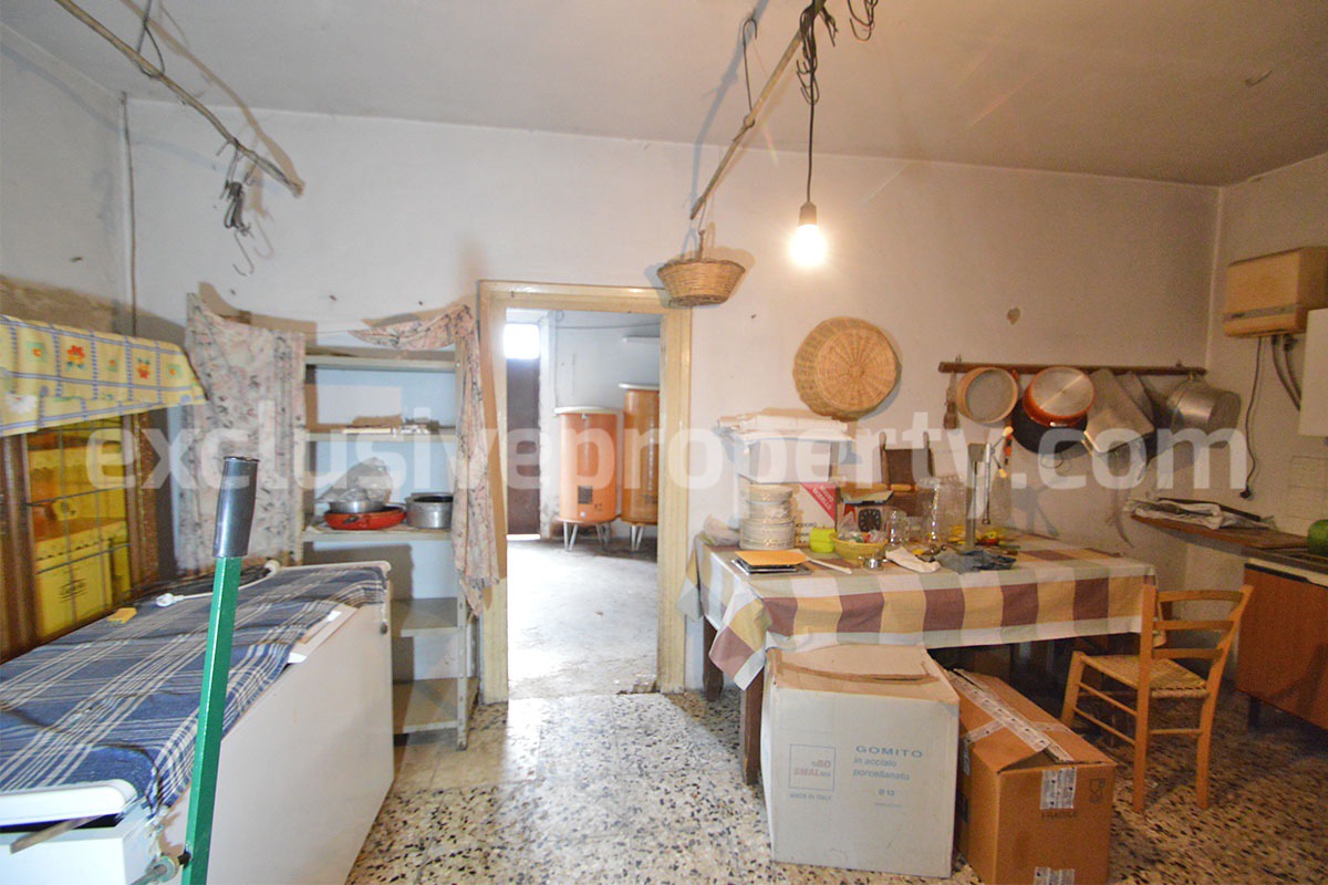 Country House with Olive Grove and Sea View - 5 Minutes from the Adriatic Coast - Abruzzo - Italy
