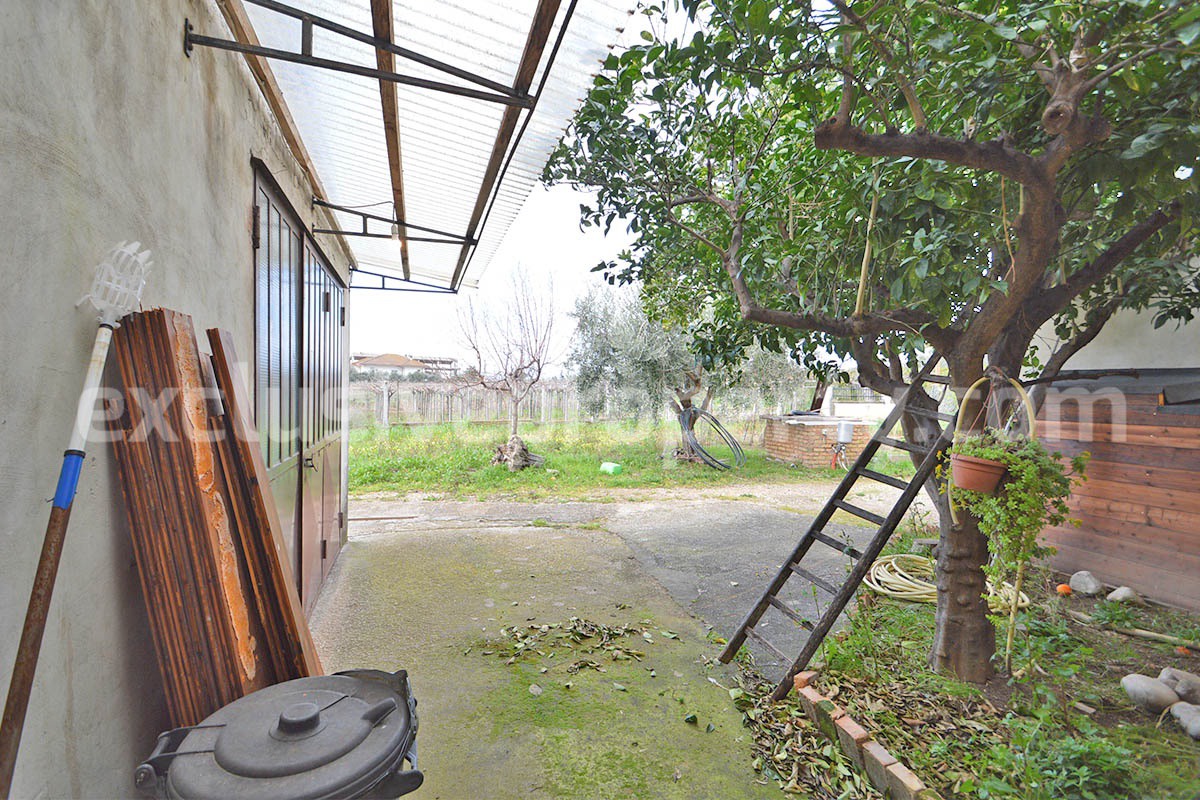 Country House with Olive Grove and Sea View - 5 Minutes from the Adriatic Coast - Abruzzo - Italy