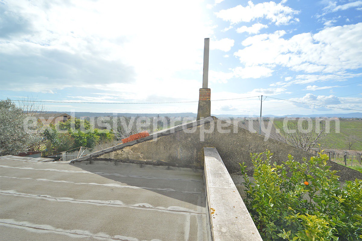 Country House with Olive Grove and Sea View - 5 Minutes from the Adriatic Coast - Abruzzo - Italy