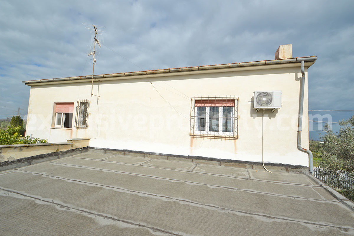 Country House with Olive Grove and Sea View - 5 Minutes from the Adriatic Coast - Abruzzo - Italy