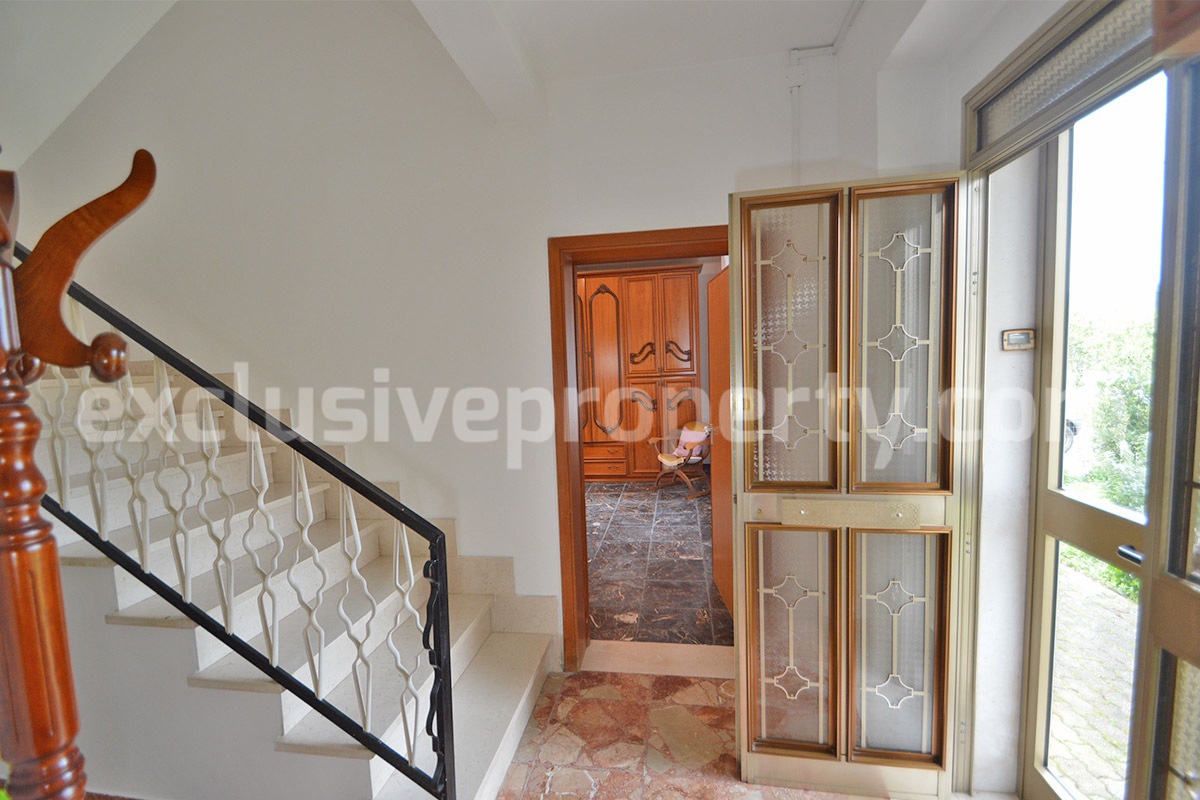 Country House with Olive Grove and Sea View - 5 Minutes from the Adriatic Coast - Abruzzo - Italy