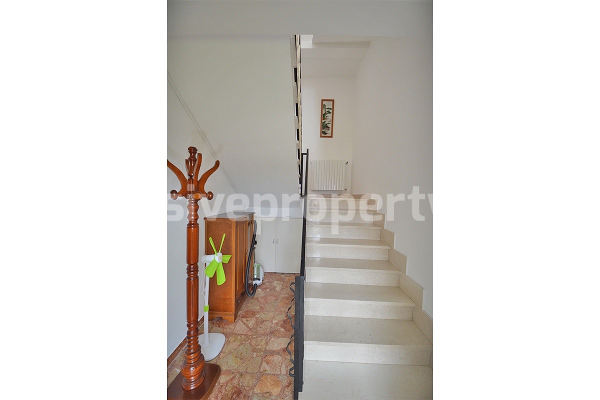 Country House with Olive Grove and Sea View - 5 Minutes from the Adriatic Coast - Abruzzo - Italy