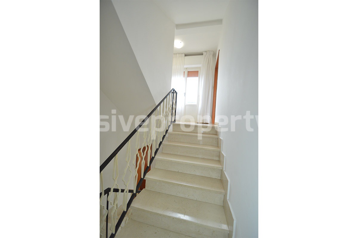 Country House with Olive Grove and Sea View - 5 Minutes from the Adriatic Coast - Abruzzo - Italy