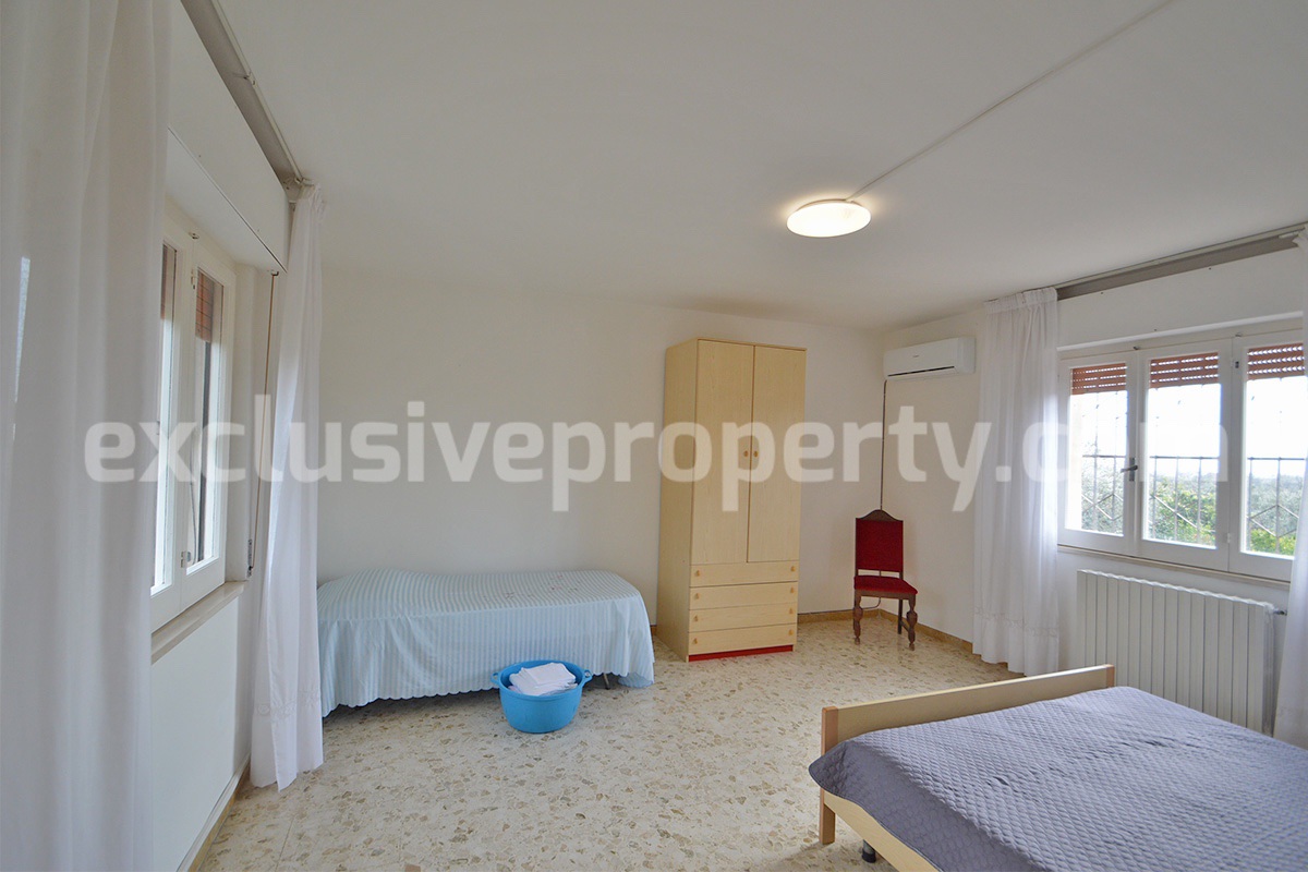 Country House with Olive Grove and Sea View - 5 Minutes from the Adriatic Coast - Abruzzo - Italy