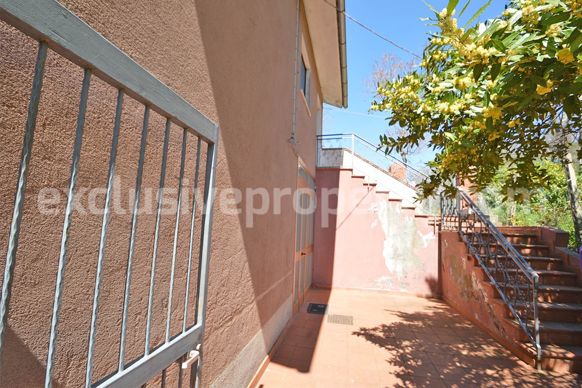 Spacious house with panoramic view of the valley for sale in Italy