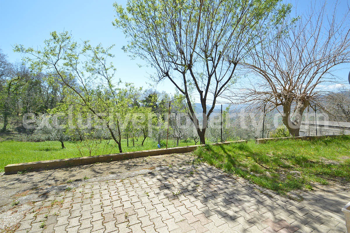 Spacious house with panoramic view of the valley for sale in Italy