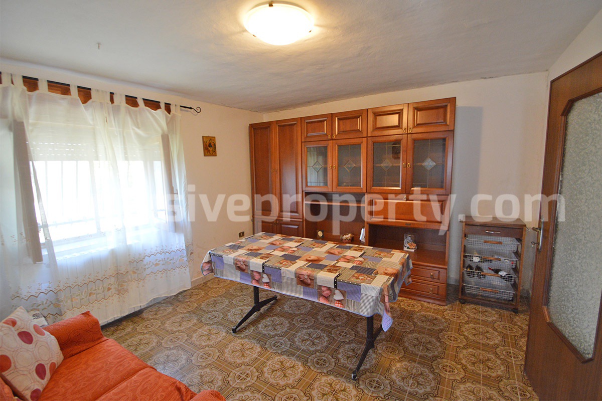 Spacious house with panoramic view of the valley for sale in Italy