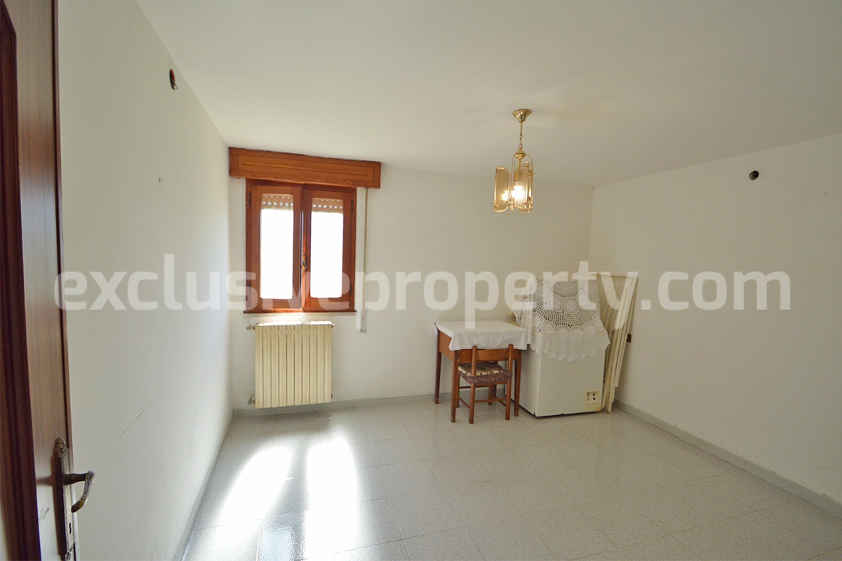 Spacious house with panoramic view of the valley for sale in Italy