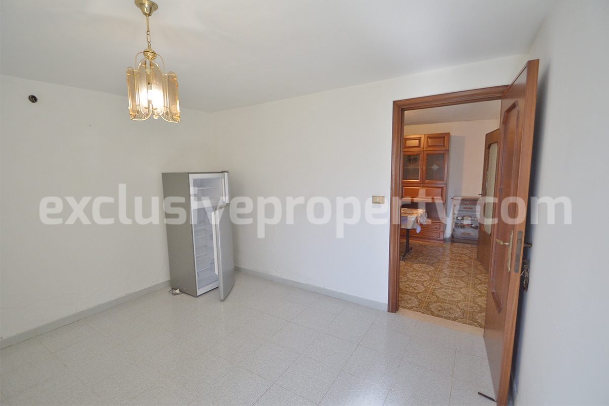 Spacious house with panoramic view of the valley for sale in Italy