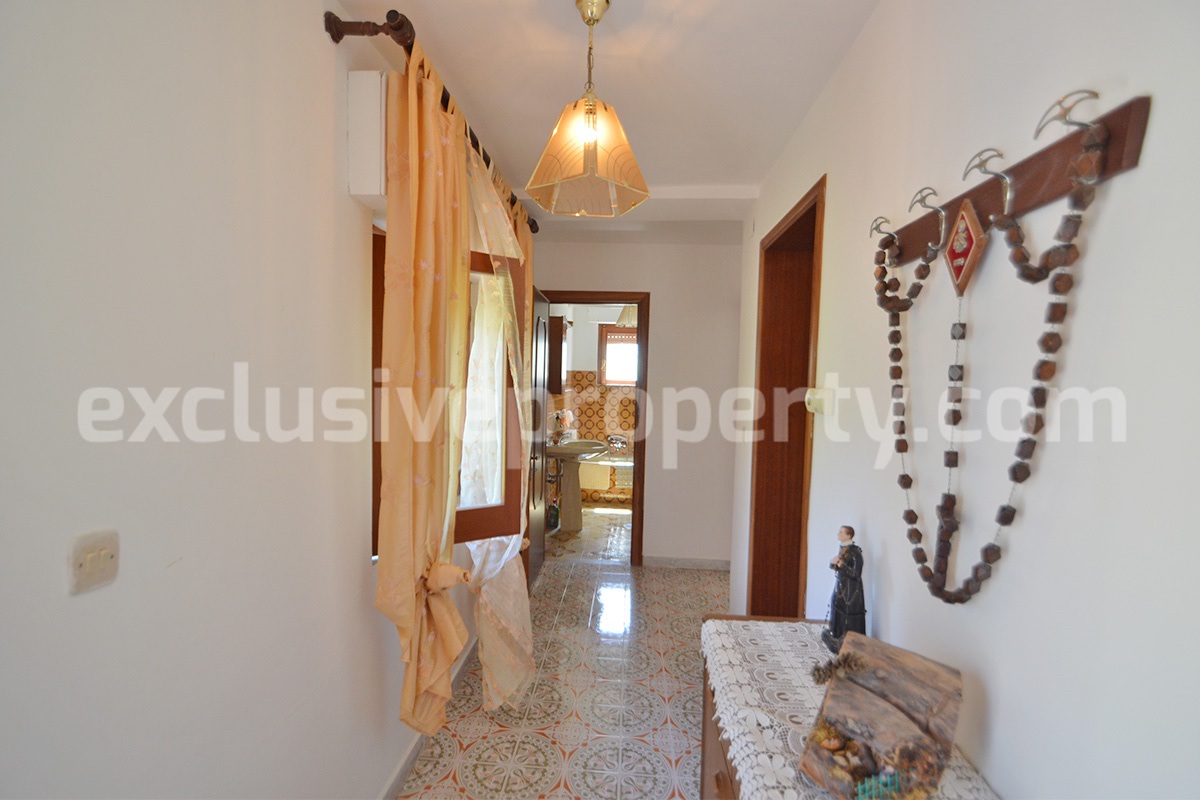 Spacious house with panoramic view of the valley for sale in Italy