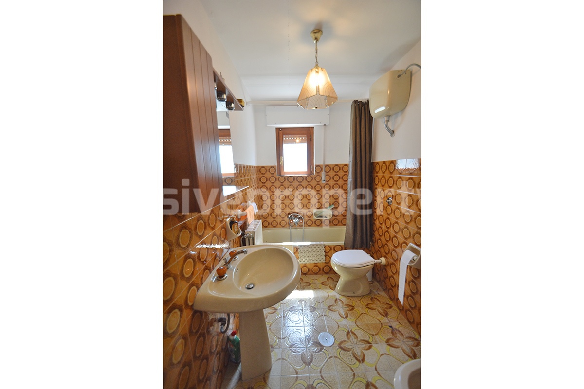 Spacious house with panoramic view of the valley for sale in Italy