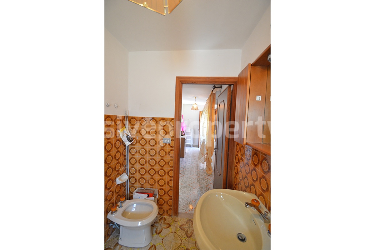 Spacious house with panoramic view of the valley for sale in Italy