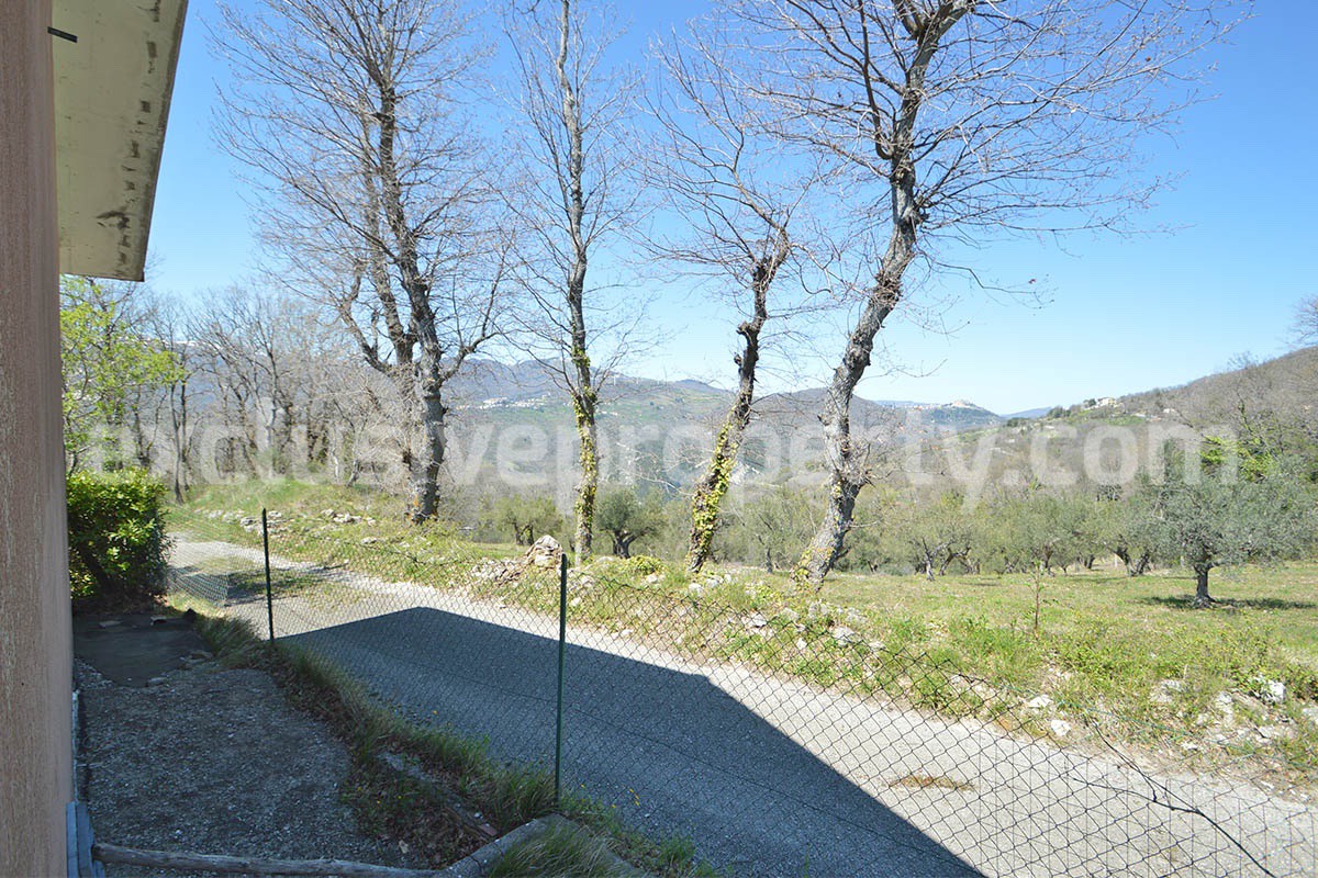 Spacious house with panoramic view of the valley for sale in Italy