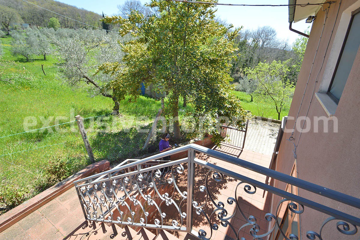 Spacious house with panoramic view of the valley for sale in Italy
