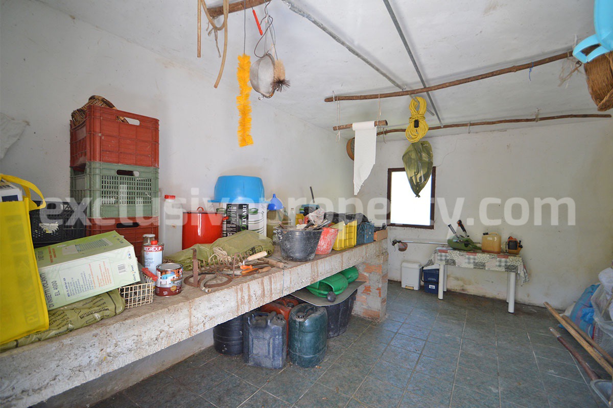 Spacious house with panoramic view of the valley for sale in Italy