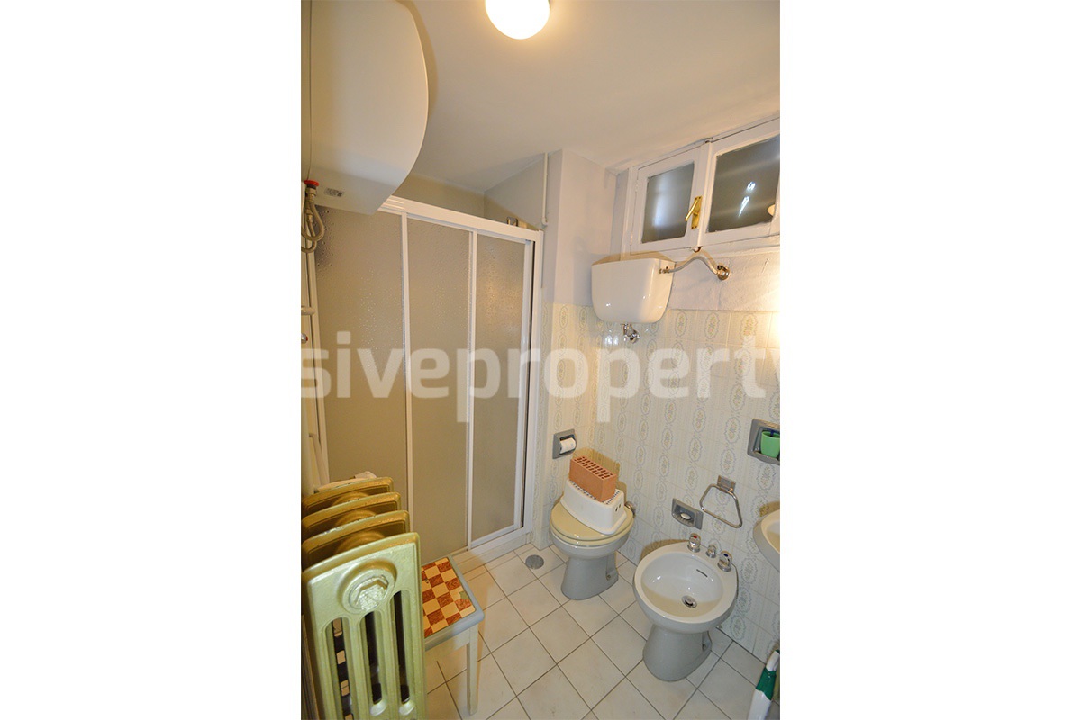 Characteristic and spacious house built in stone for sale in Italy