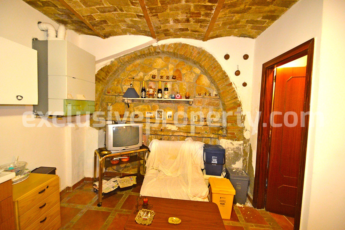 Town house renovated in rustic style for sale in Molise -  15 km from the beaches 4