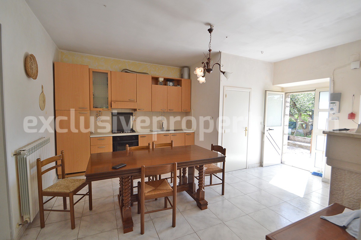 Countryside House with Olive Trees and Terrace for Sale in Guardialfiera - Molise