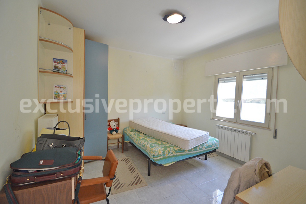 Countryside House with Olive Trees and Terrace for Sale in Guardialfiera - Molise
