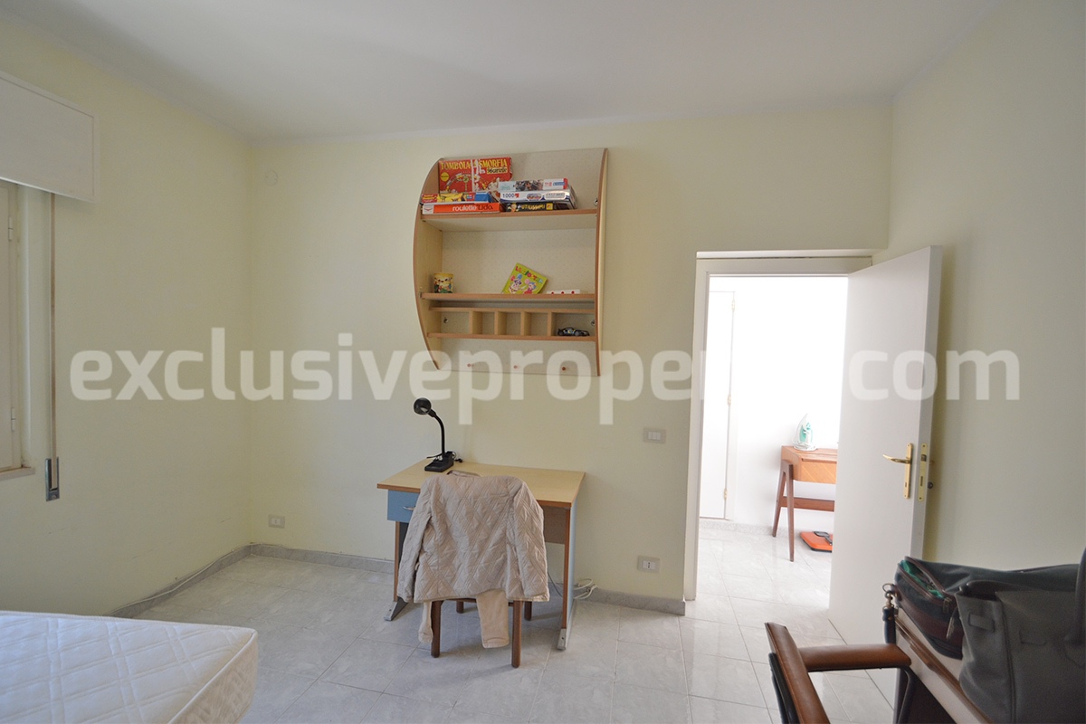 Countryside House with Olive Trees and Terrace for Sale in Guardialfiera - Molise