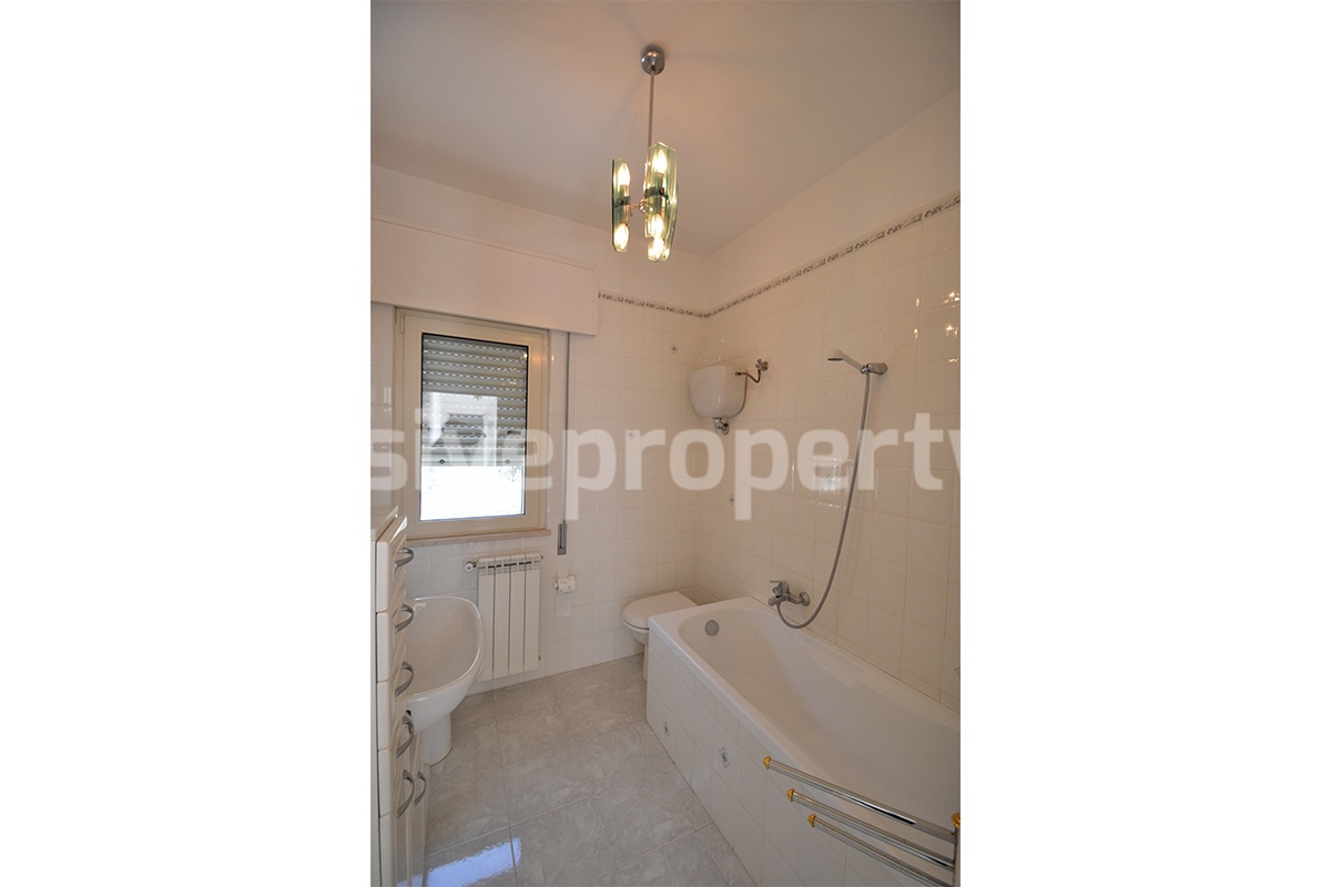 Countryside House with Olive Trees and Terrace for Sale in Guardialfiera - Molise