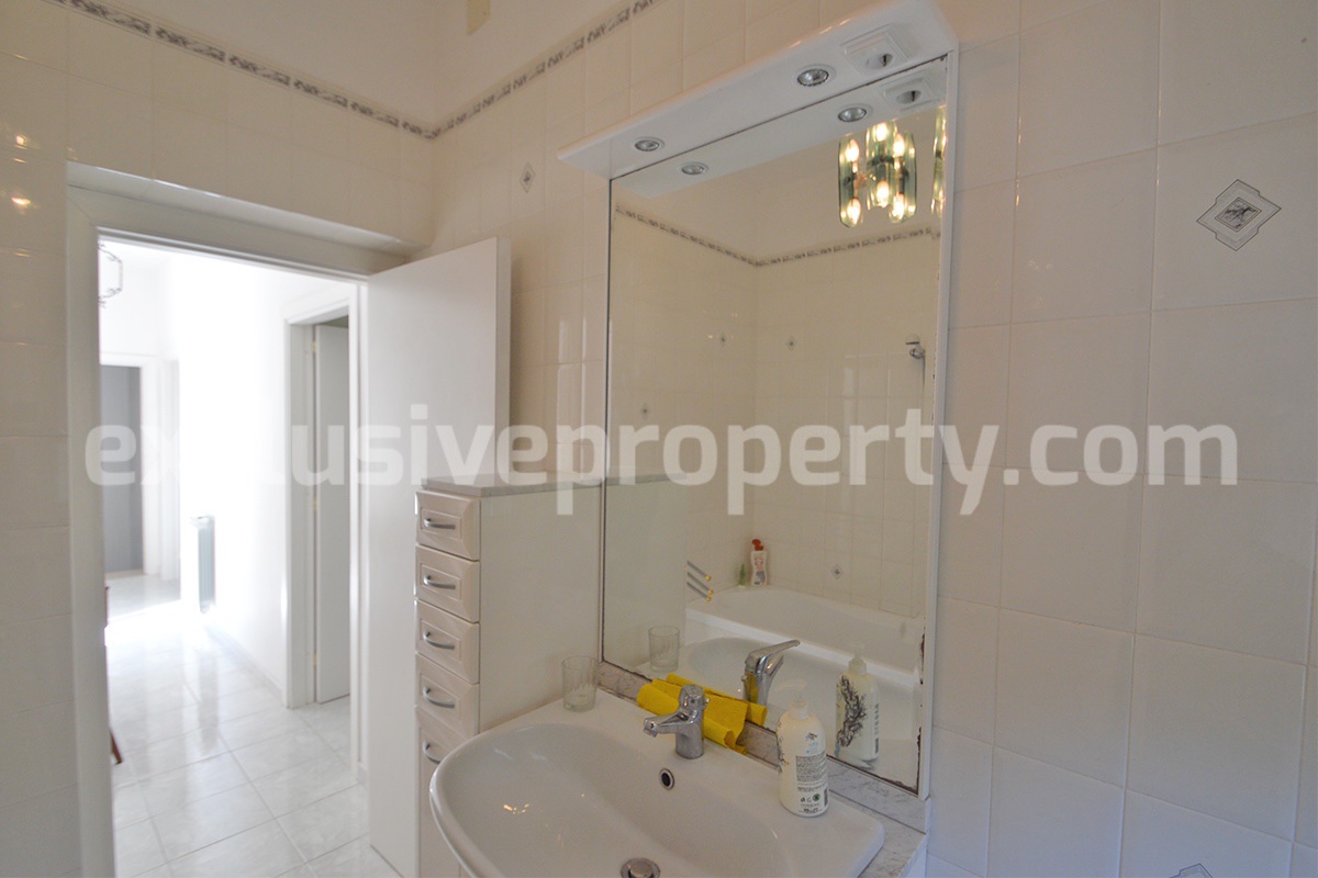 Countryside House with Olive Trees and Terrace for Sale in Guardialfiera - Molise