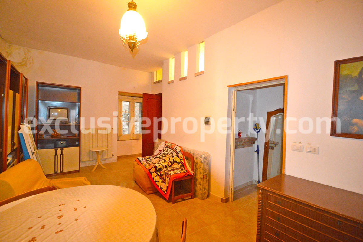 Town house renovated in rustic style for sale in Molise -  15 km from the beaches 11