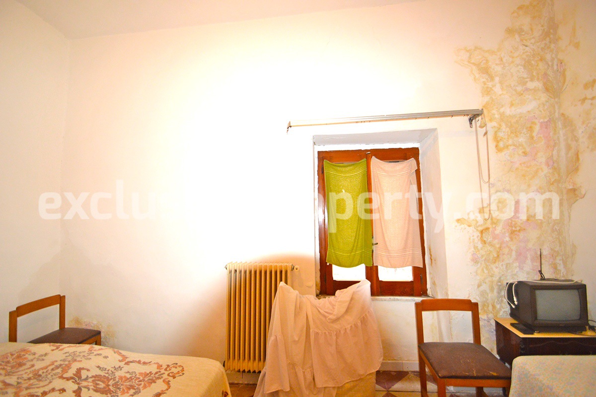Town house renovated in rustic style for sale in Molise -  15 km from the beaches 20