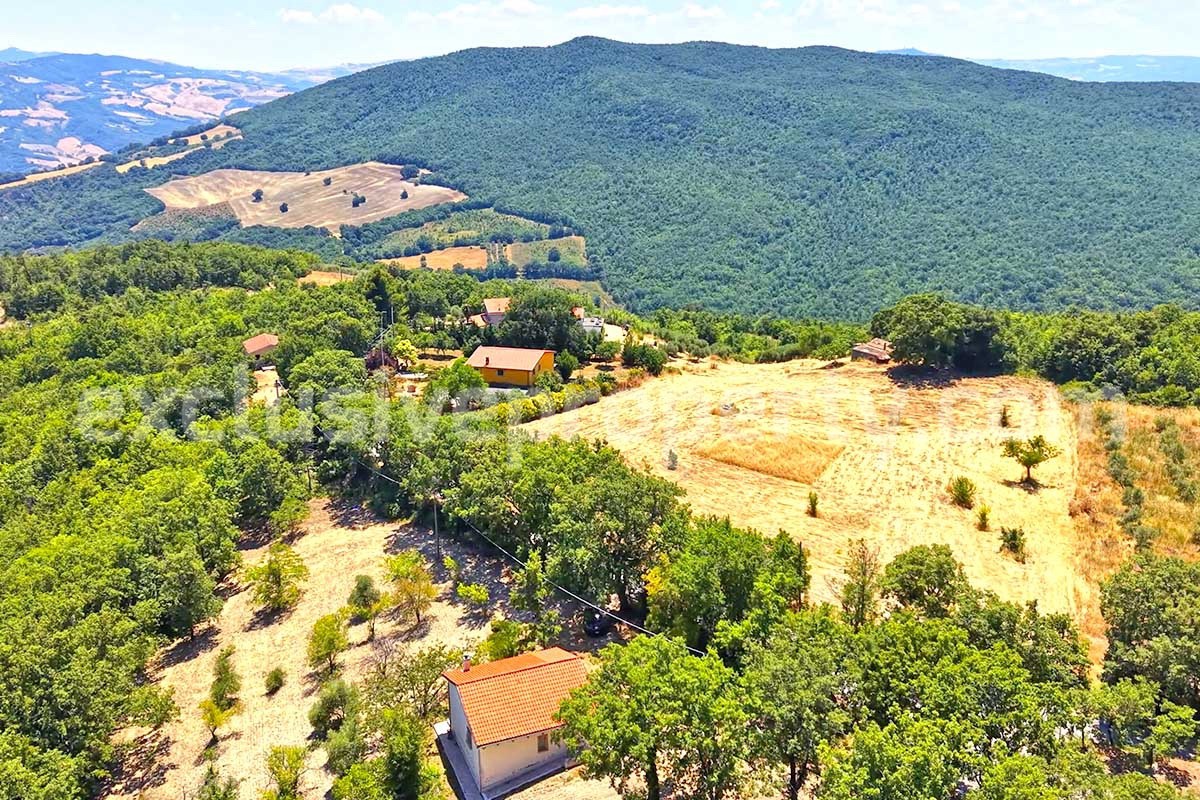 Small Countryside House with Land for Sale in Guardialfiera - Molise